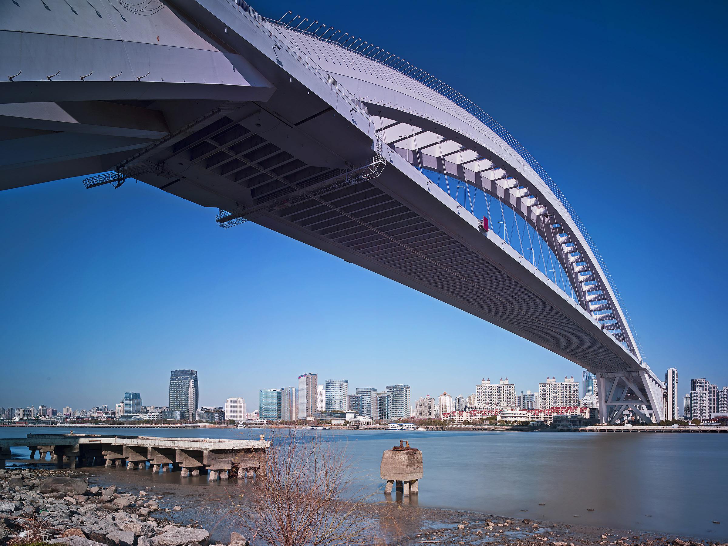 上海卢浦大桥拱架